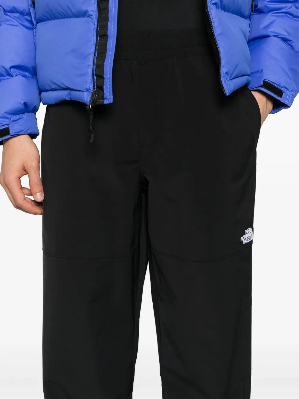 The North Face Easy Wind Tapered Trousers Black - Image 5